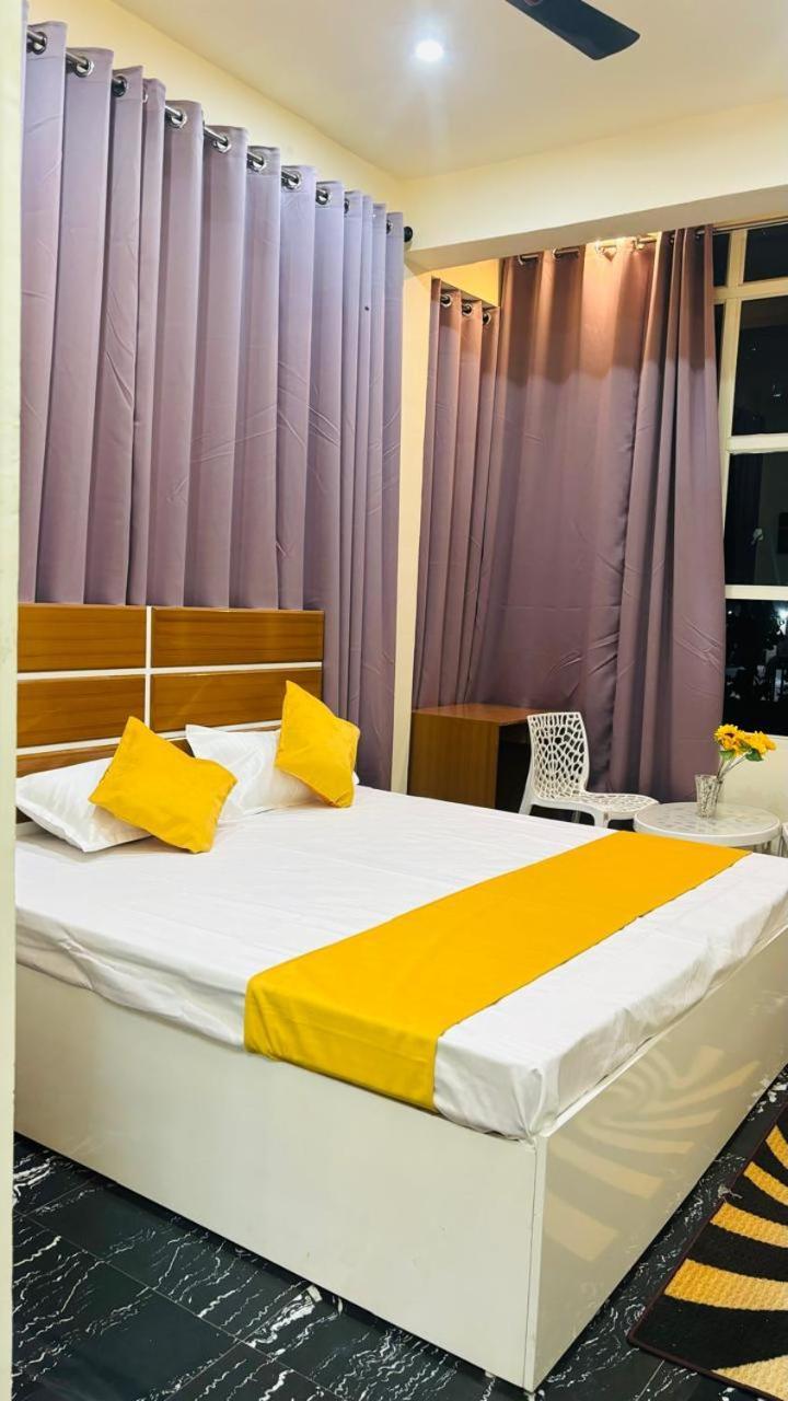 Himalaya Inn Guest House Varanasi Esterno foto